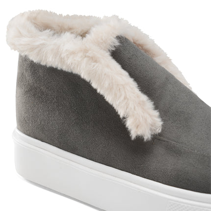 Fur Boot for a bold look - Gray