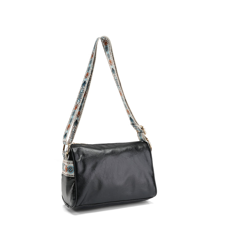 Boho-Inspired Shoulder Bag - Black