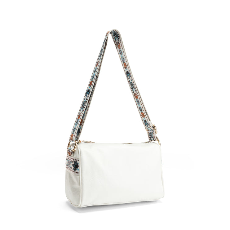 Boho-Inspired Shoulder Bag - White