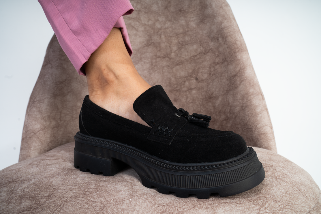 Twilight Mingle Slip Loafers | Black