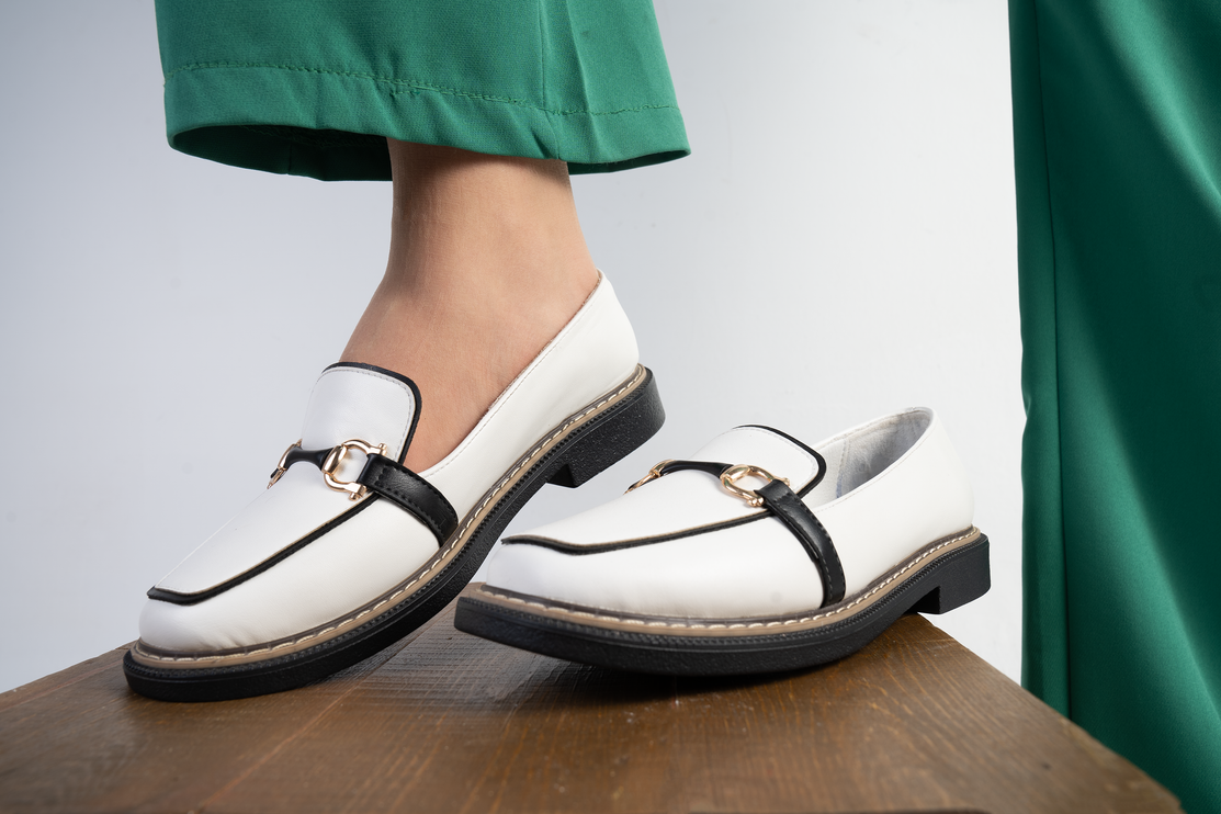 Morning Dew Flats | White