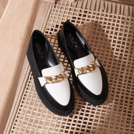 Mosaic Step Flats | Black-White